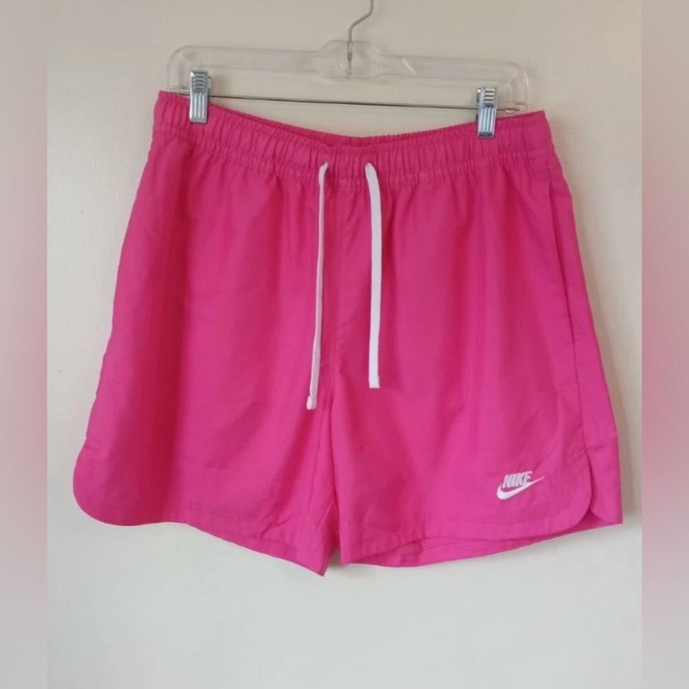 Nike Men’s 5 Inch Bright Pink Athletic Shorts